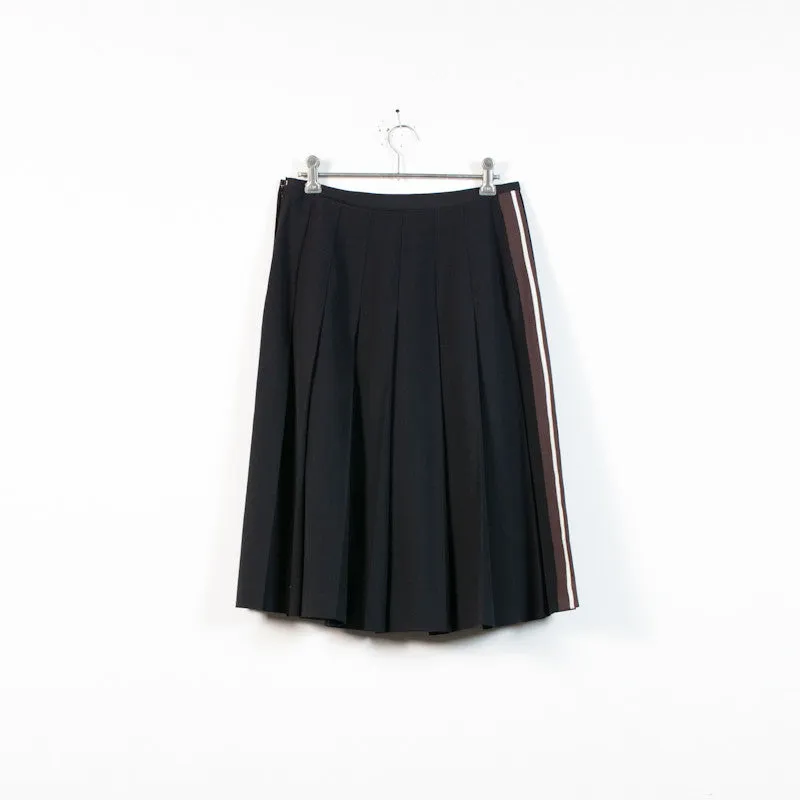 Black wool pleated skirt