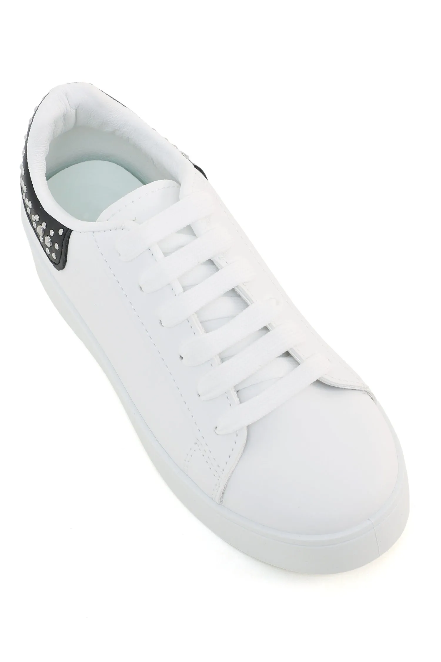 CHIC WOMEN SNEAKERS-WHITE-BLACK