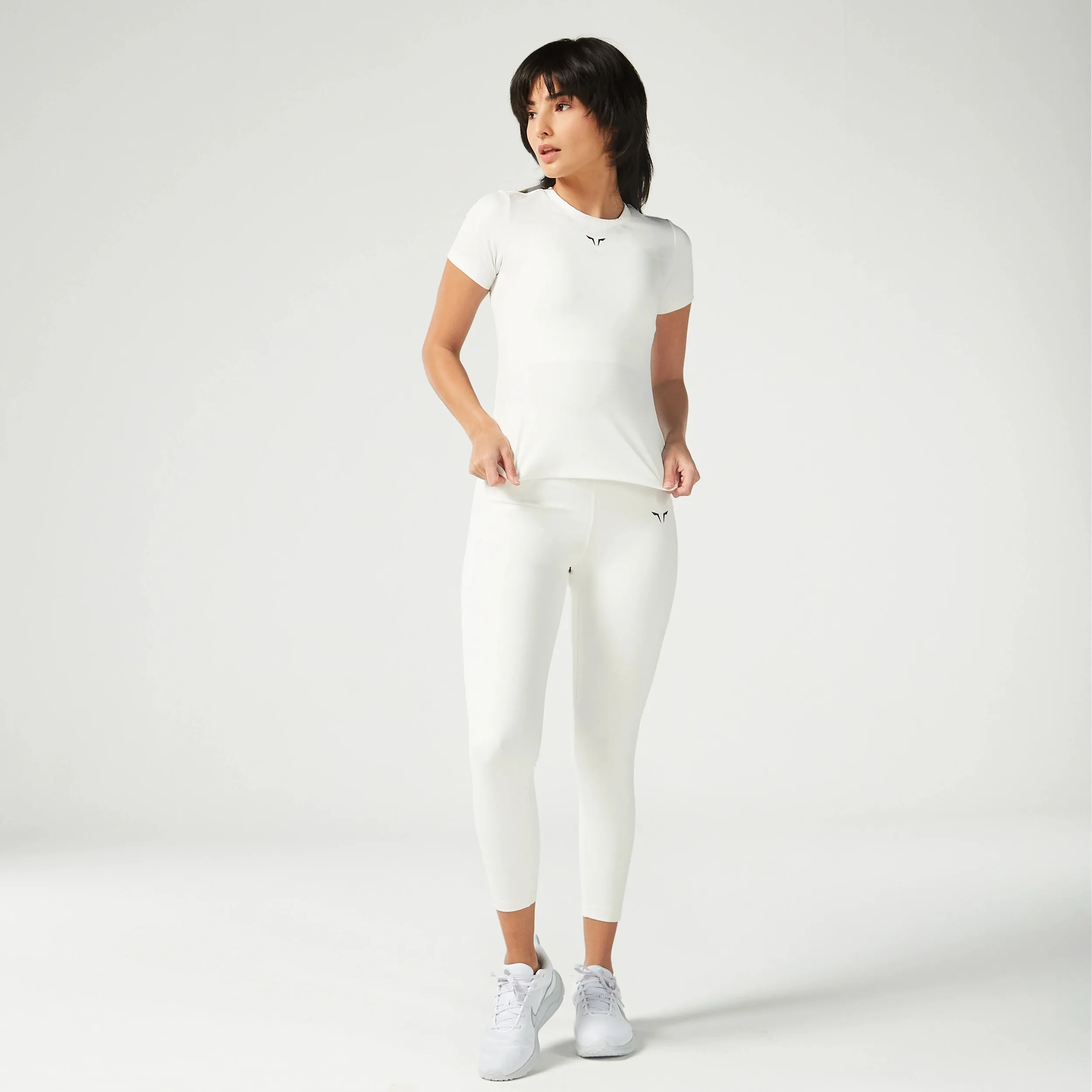 Essential Body Fit Tee - Pearl White