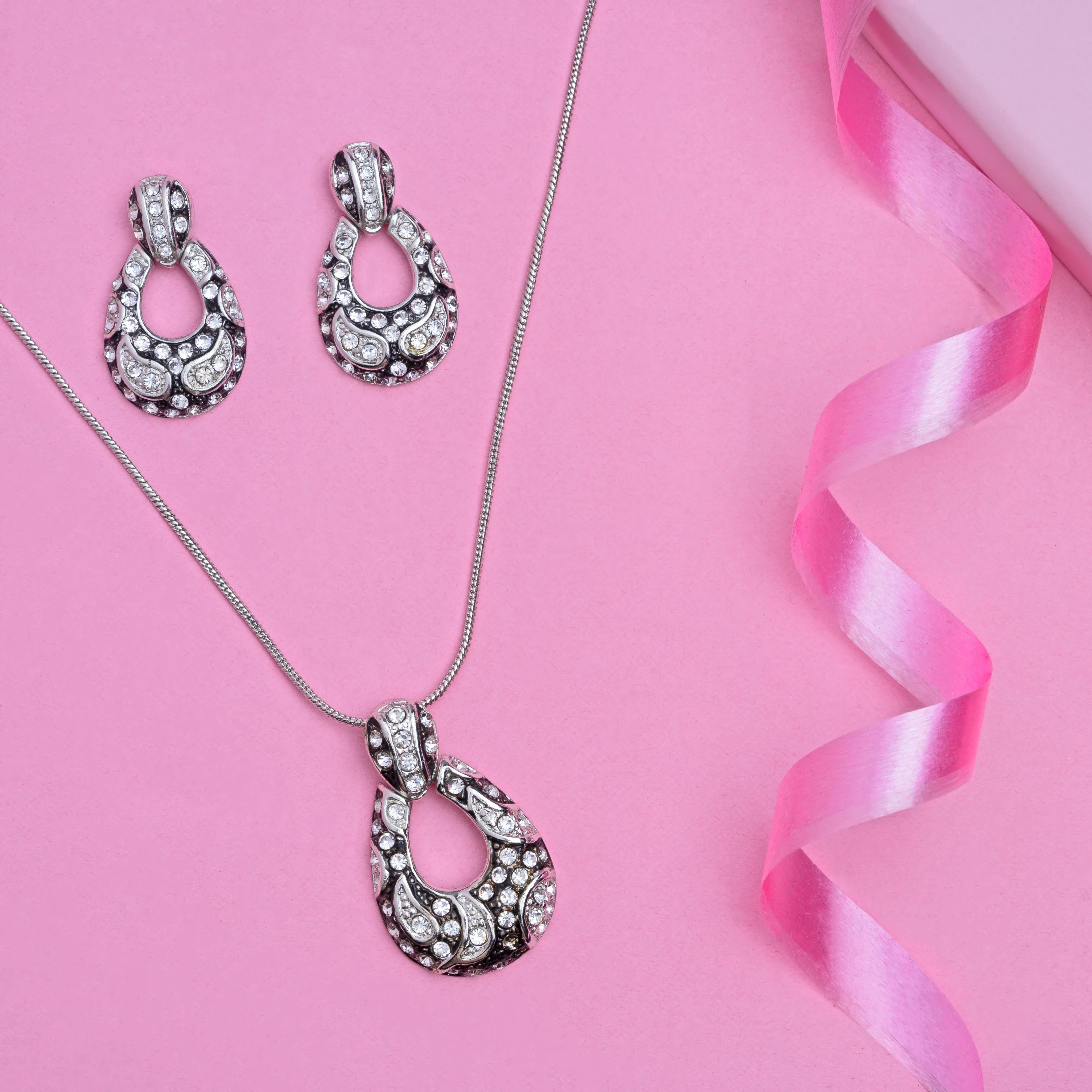 Estele - Dusk And Dawn Drop Pendant & Earrings