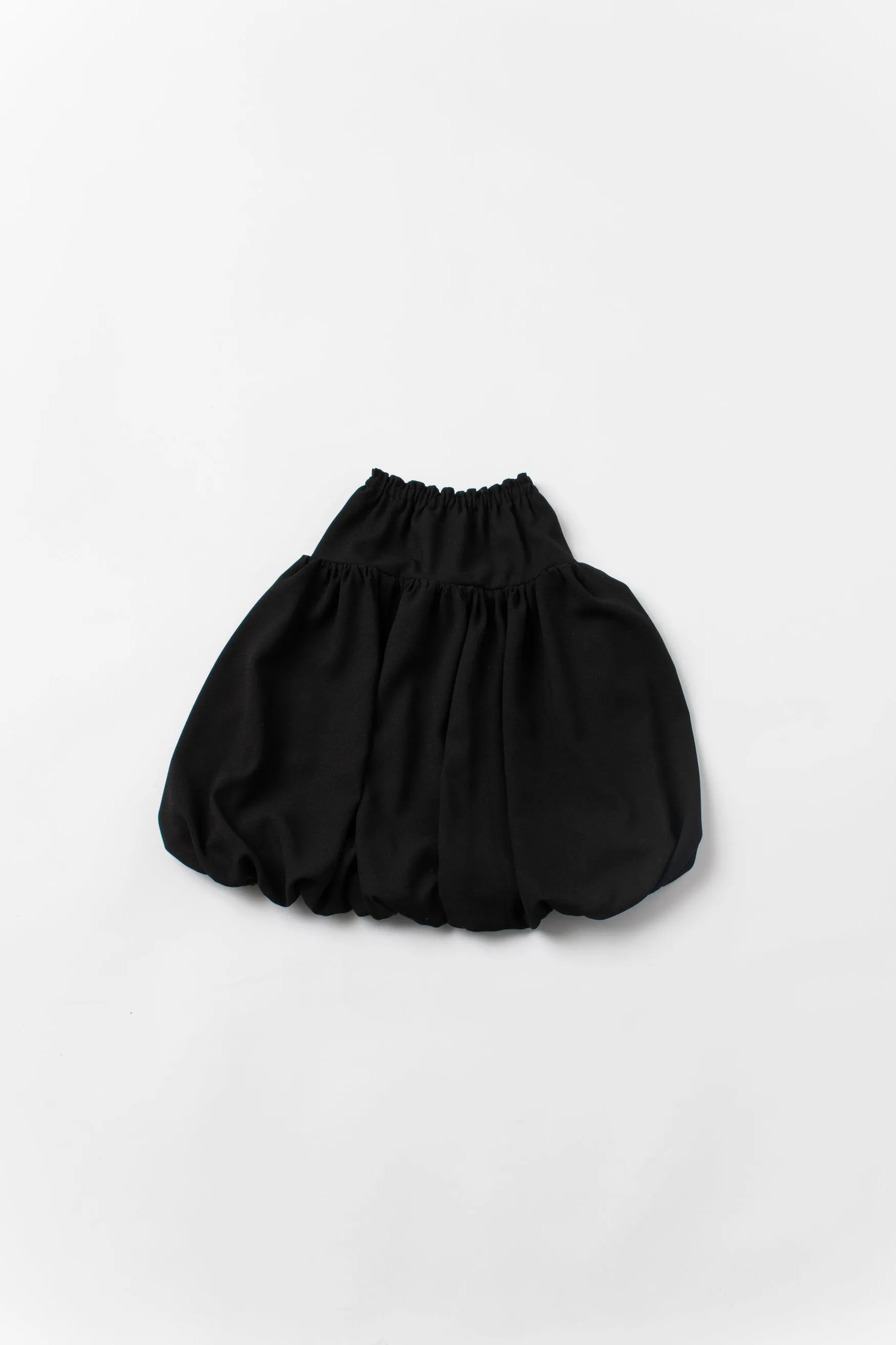 WIND CRISR SKIRT-Black