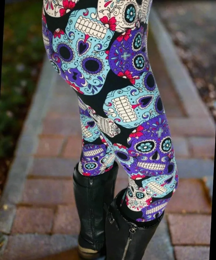 Womens Halloween Skull Leggings, Soft Yoga Pants, Size 0-20, Yoga Waist, Purple.Blue