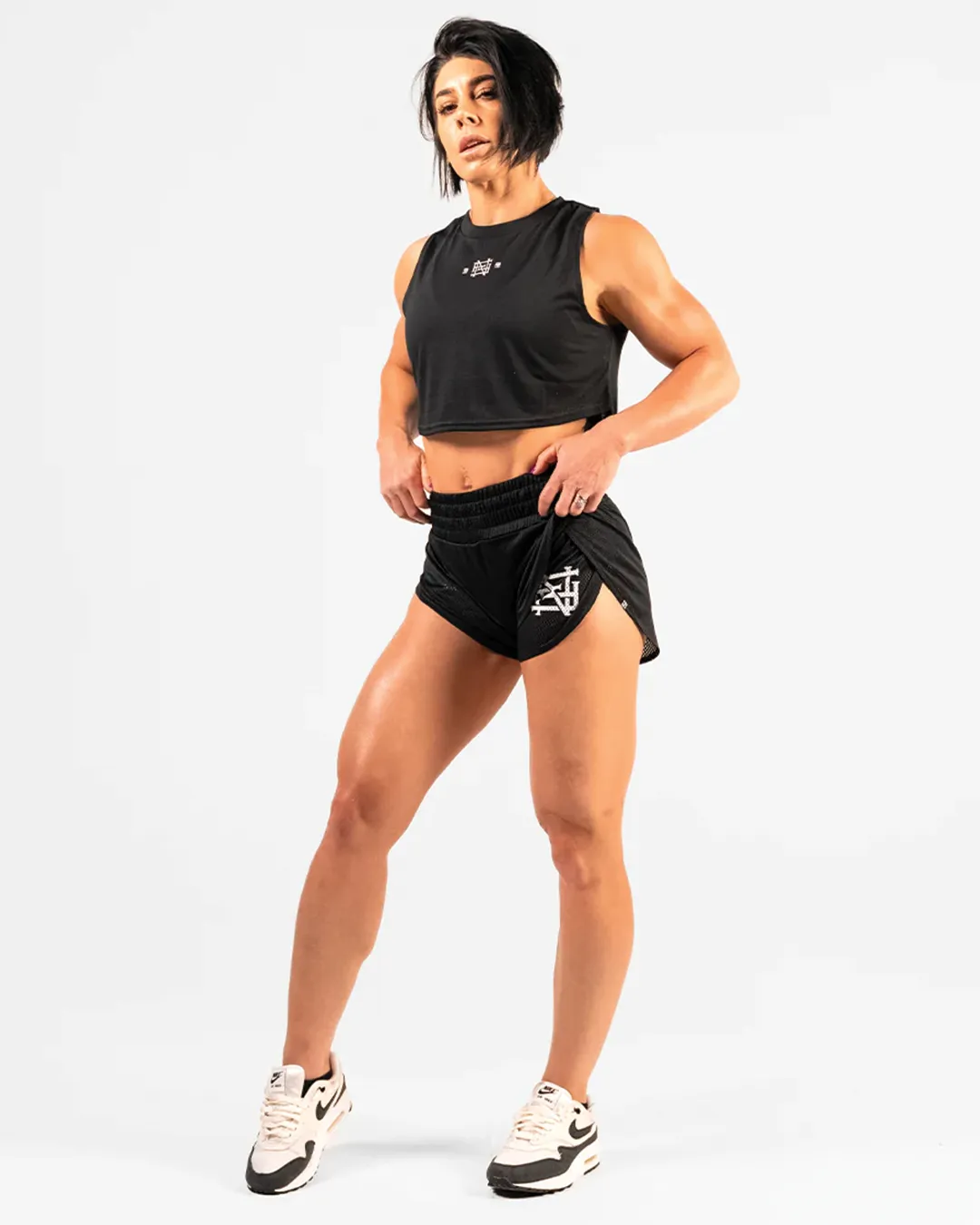 WOMENS MOMENTUM MESH SHORTS - BLACK